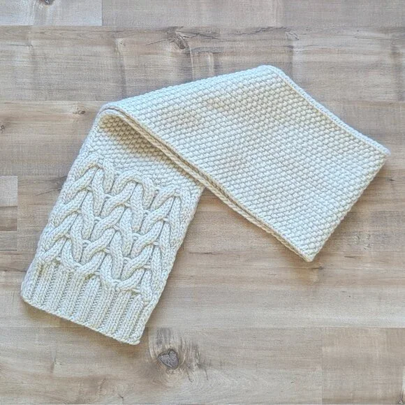 Gap Vintage Wool and Mohair Cable Knit Scarf Y2K - Picture 5 of 6